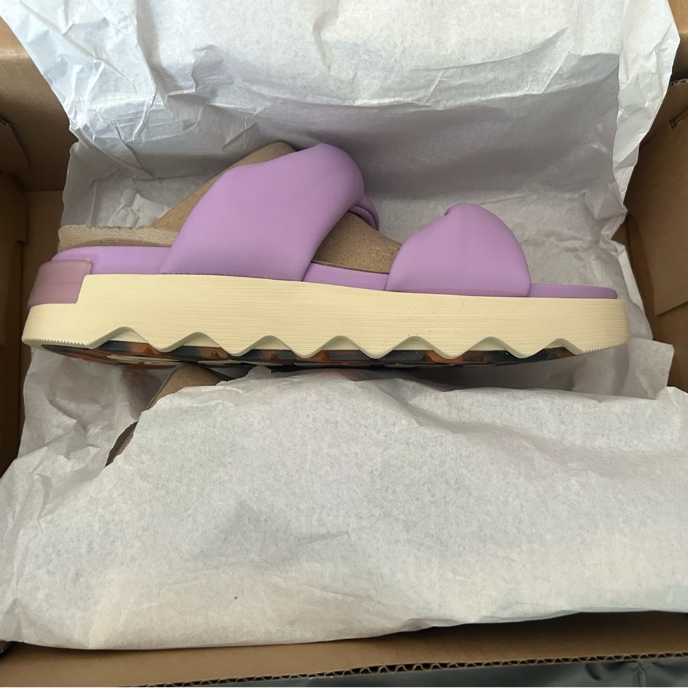 Sorel Women's Viibe Twist Slide Sandals in Lilac - Picture 5 of 9
